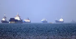 হরমুজ প্রণালিতে মার্কিন হামলায় ৫ বেসামরিক নিহতের দাবি ইরানের